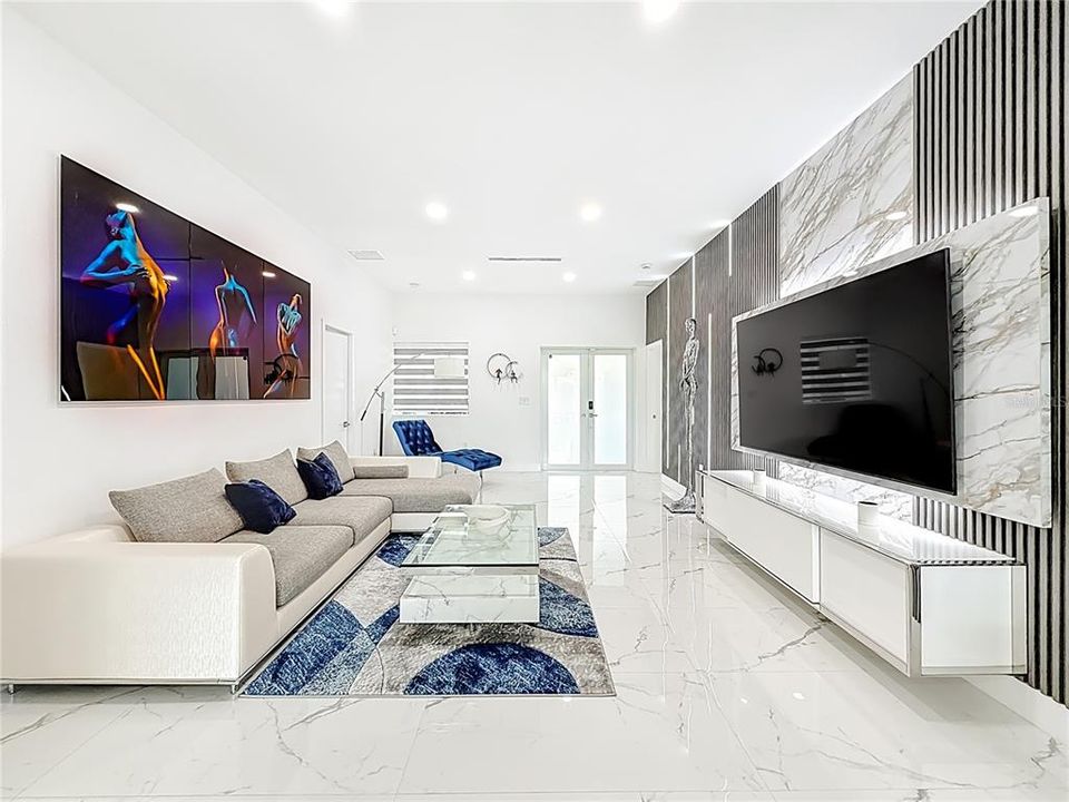 For Sale: $1,890,000 (3 beds, 1 baths, 3144 Square Feet)