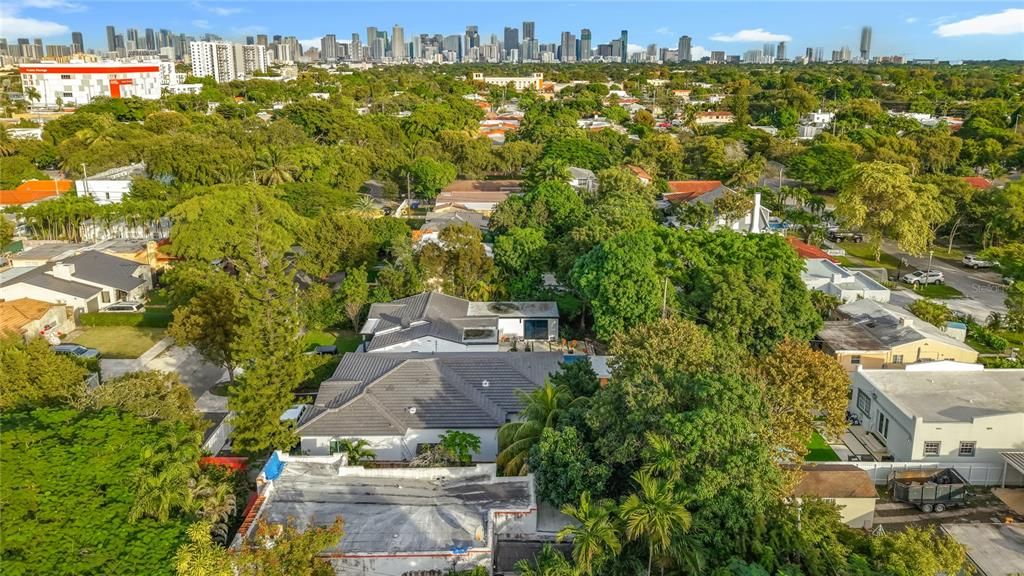 For Sale: $1,890,000 (3 beds, 1 baths, 3144 Square Feet)