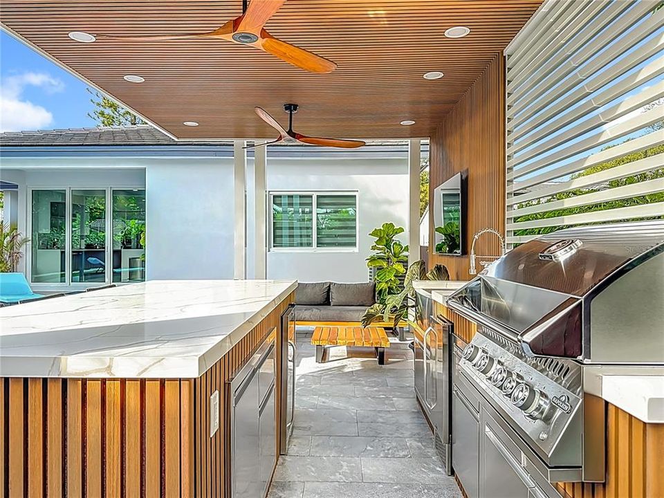 For Sale: $1,890,000 (3 beds, 1 baths, 3144 Square Feet)