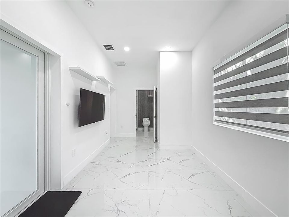 For Sale: $1,890,000 (3 beds, 1 baths, 3144 Square Feet)