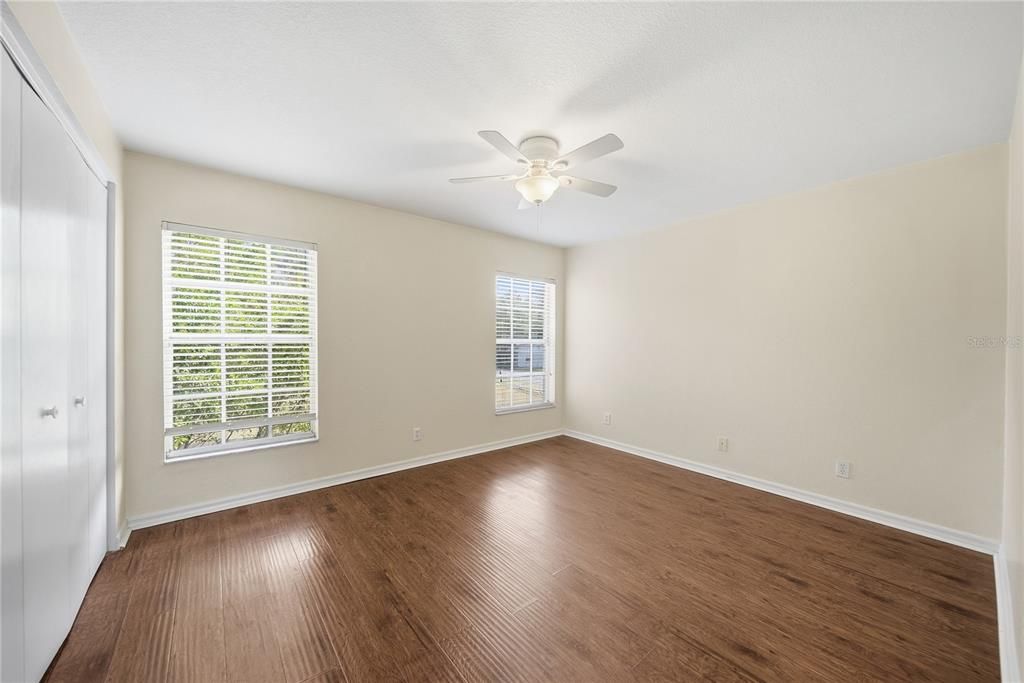 For Rent: $1,500 (2 beds, 1 baths, 958 Square Feet)