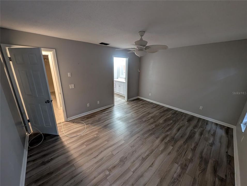 На продажу: $295,000 (3 спален, 2 ванн, 1415 Квадратных фут)