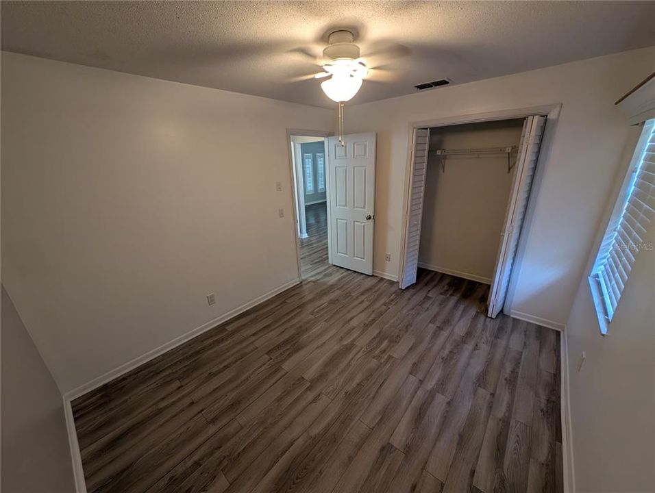 На продажу: $295,000 (3 спален, 2 ванн, 1415 Квадратных фут)