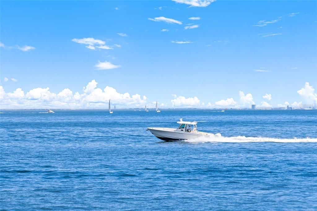 For Sale: $2,195,000 (2 beds, 2 baths, 1522 Square Feet)