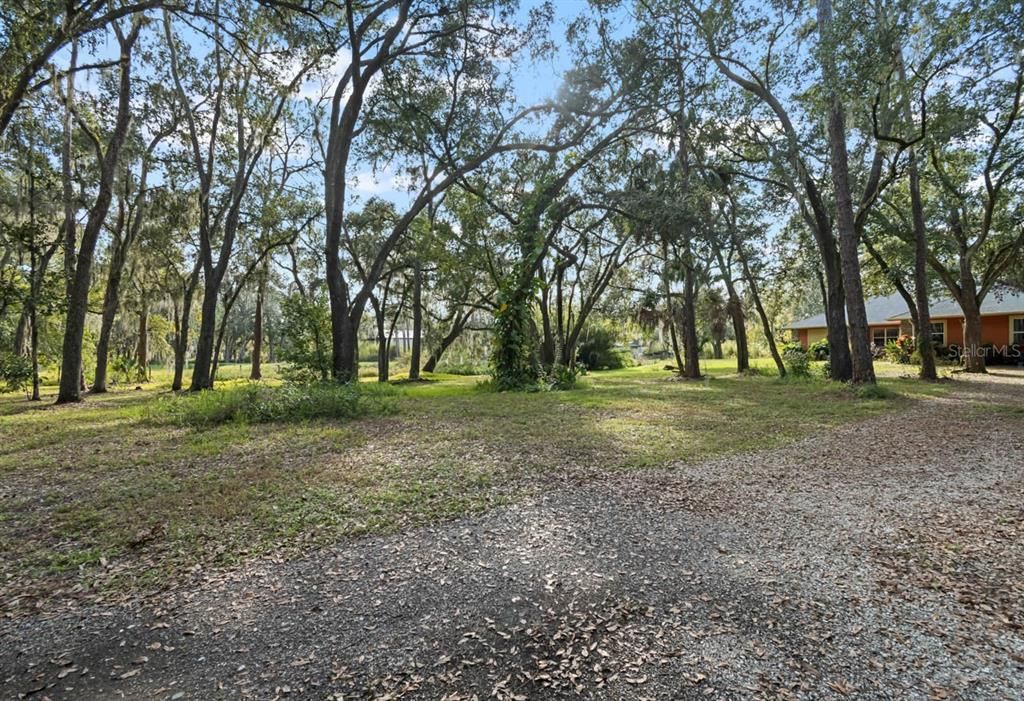 待售: $550,000 (4 贝兹, 2 浴室, 2110 平方英尺)