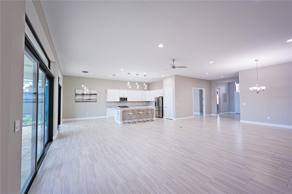 В аренду: $5,000 (3 спален, 3 ванн, 3019 Квадратных фут)