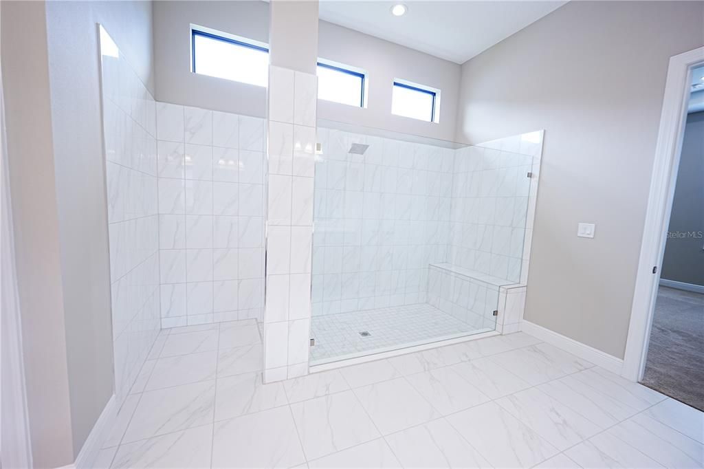 В аренду: $5,000 (3 спален, 3 ванн, 3019 Квадратных фут)