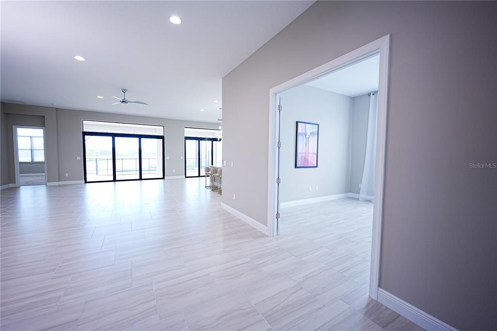 В аренду: $5,000 (3 спален, 3 ванн, 3019 Квадратных фут)