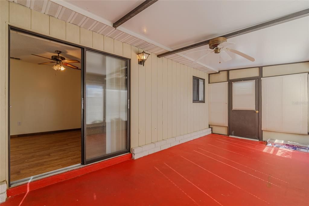 待售: $135,000 (3 贝兹, 2 浴室, 1456 平方英尺)