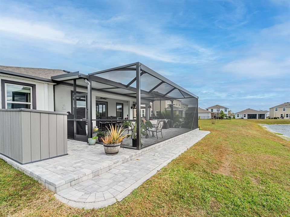 For Rent: $3,100 (4 beds, 2 baths, 2045 Square Feet)