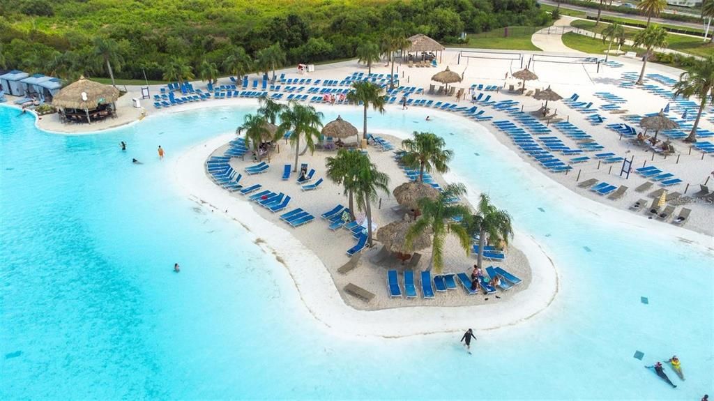 For Rent: $3,100 (4 beds, 2 baths, 2045 Square Feet)