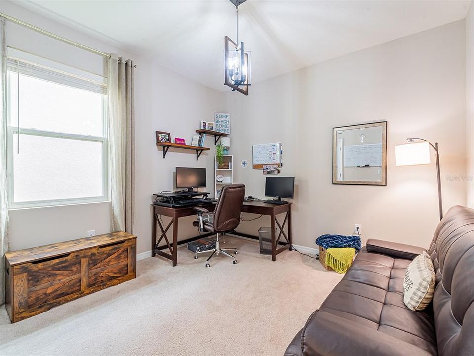 For Rent: $3,100 (4 beds, 2 baths, 2045 Square Feet)