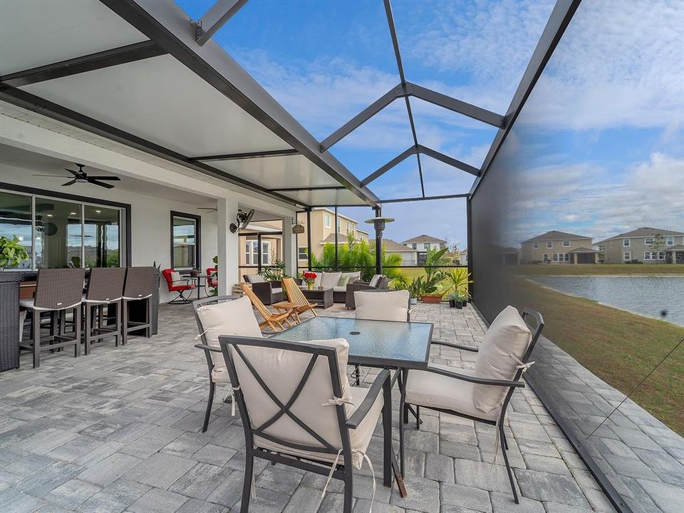 For Rent: $3,100 (4 beds, 2 baths, 2045 Square Feet)