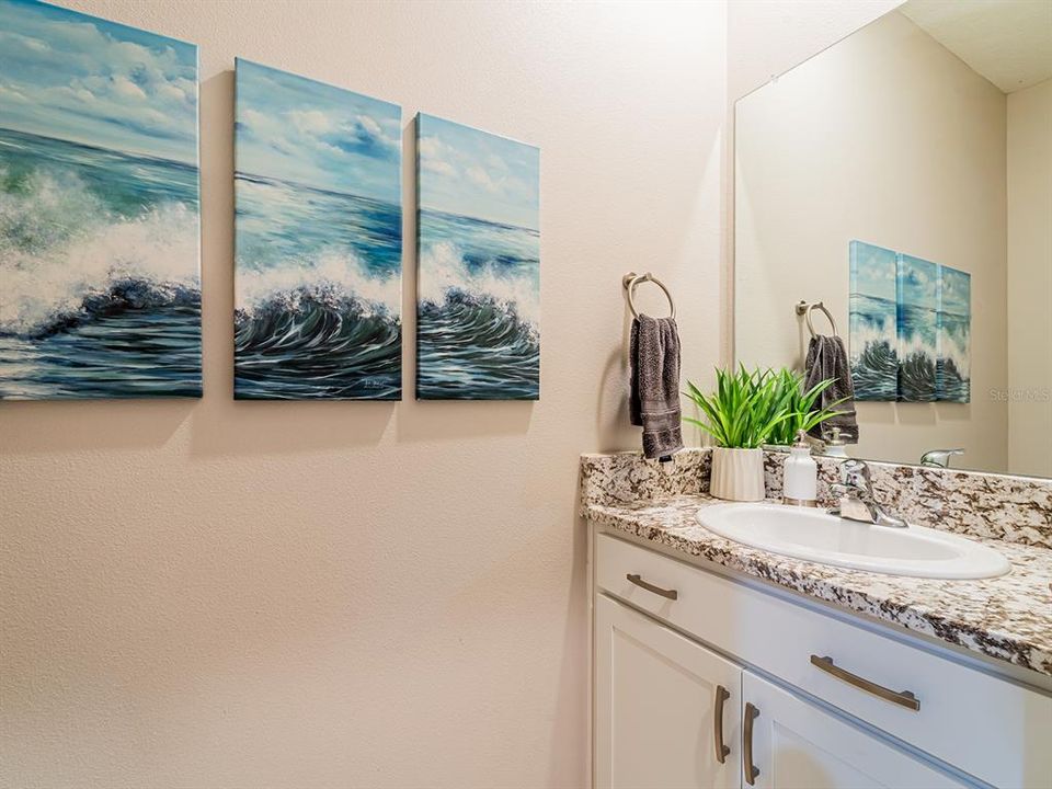 For Rent: $3,100 (4 beds, 2 baths, 2045 Square Feet)