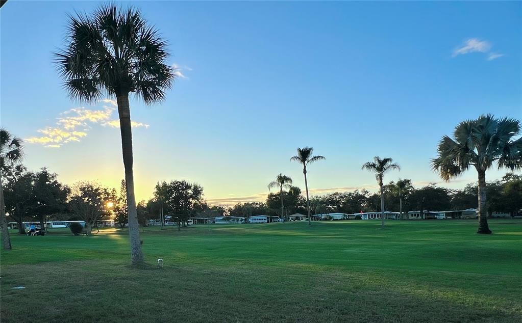 For Sale: $274,900 (2 beds, 2 baths, 1390 Square Feet)