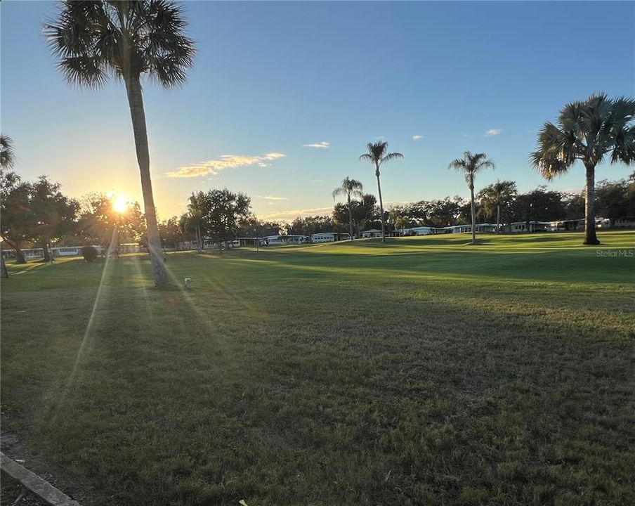 For Sale: $274,900 (2 beds, 2 baths, 1390 Square Feet)