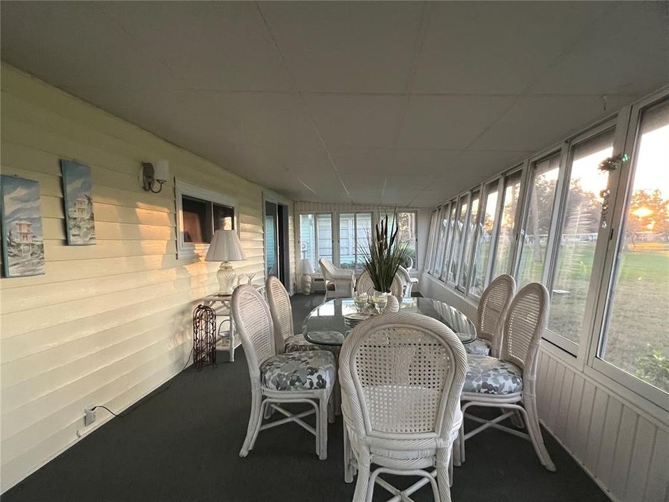 For Sale: $274,900 (2 beds, 2 baths, 1390 Square Feet)