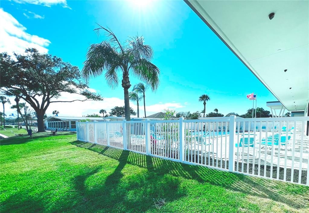 For Sale: $274,900 (2 beds, 2 baths, 1390 Square Feet)