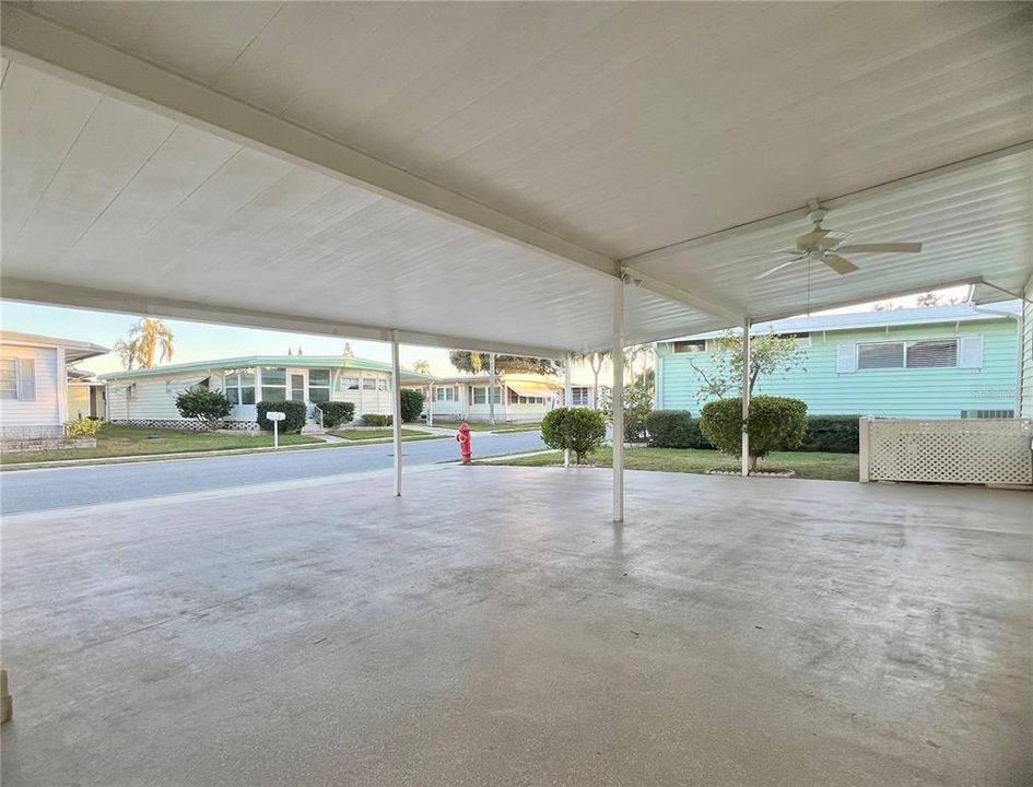 For Sale: $274,900 (2 beds, 2 baths, 1390 Square Feet)