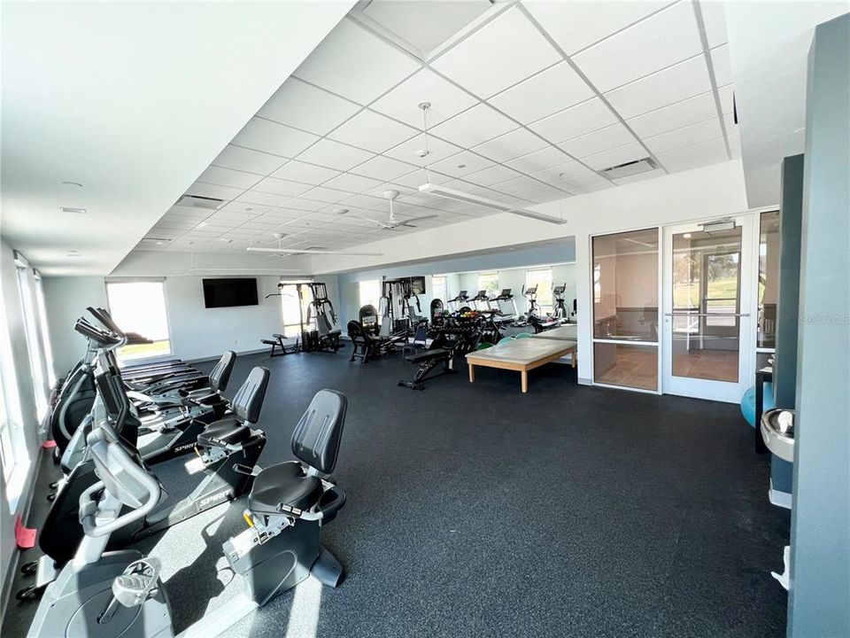 For Sale: $274,900 (2 beds, 2 baths, 1390 Square Feet)