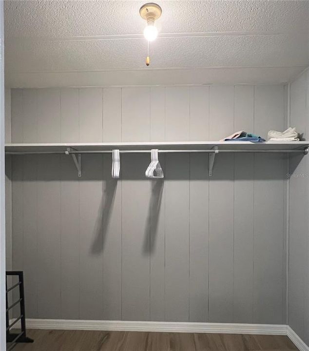 For Sale: $274,900 (2 beds, 2 baths, 1390 Square Feet)