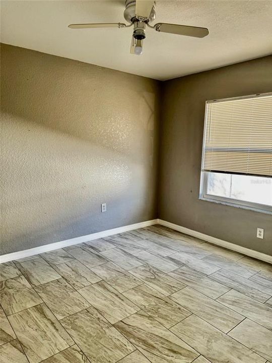 For Rent: $2,400 (3 beds, 2 baths, 1354 Square Feet)