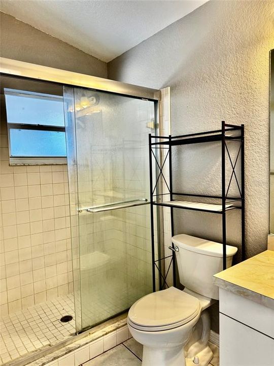 For Rent: $2,400 (3 beds, 2 baths, 1354 Square Feet)