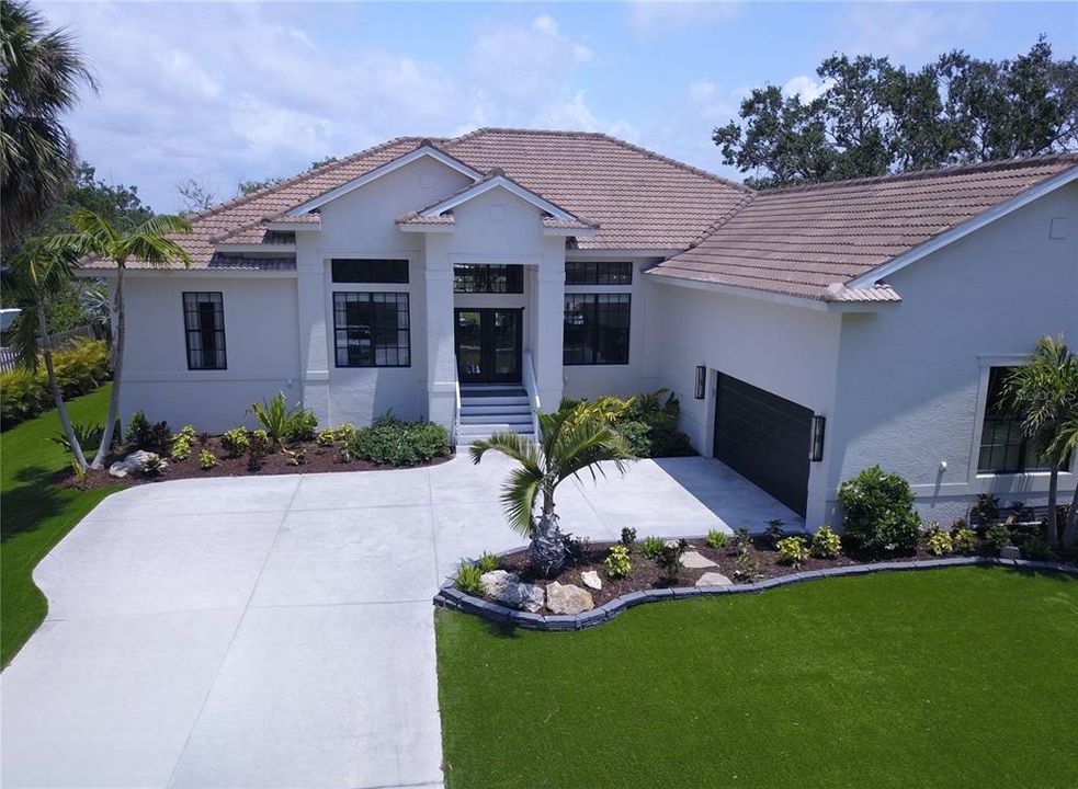 En Venta: $1,275,000 (3 camas, 2 baños, 2708 Pies cuadrados)