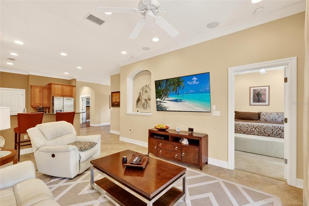 待售: $775,000 (3 贝兹, 2 浴室, 1949 平方英尺)