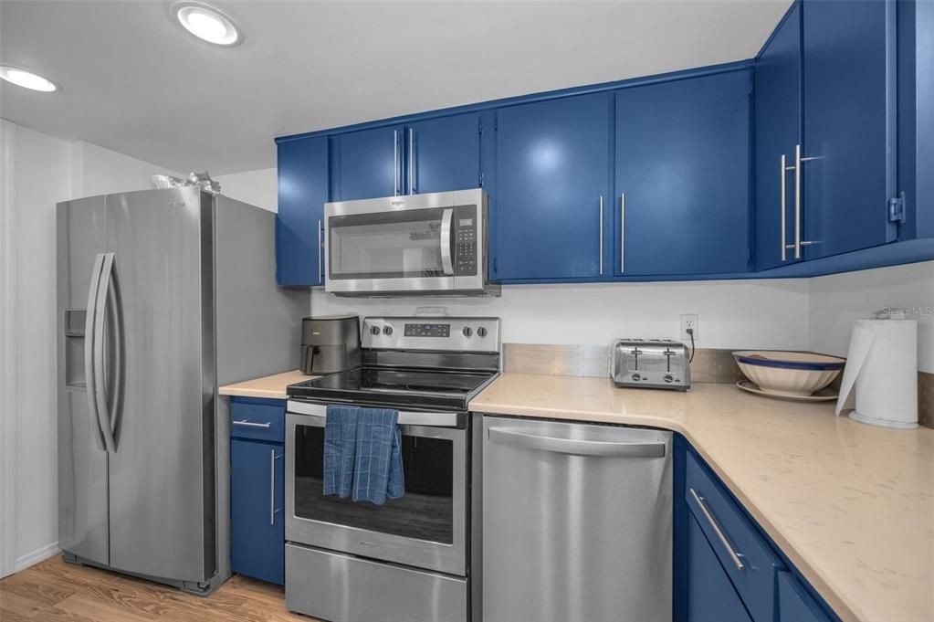 En Venta: $425,000 (3 camas, 2 baños, 1390 Pies cuadrados)