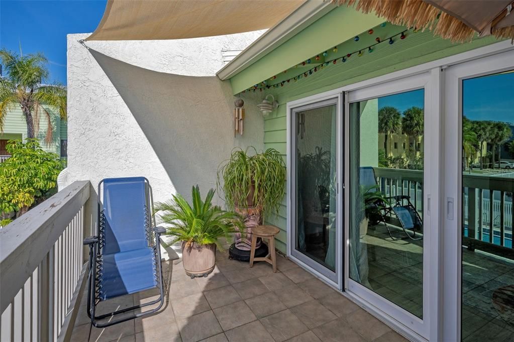 En Venta: $425,000 (3 camas, 2 baños, 1390 Pies cuadrados)