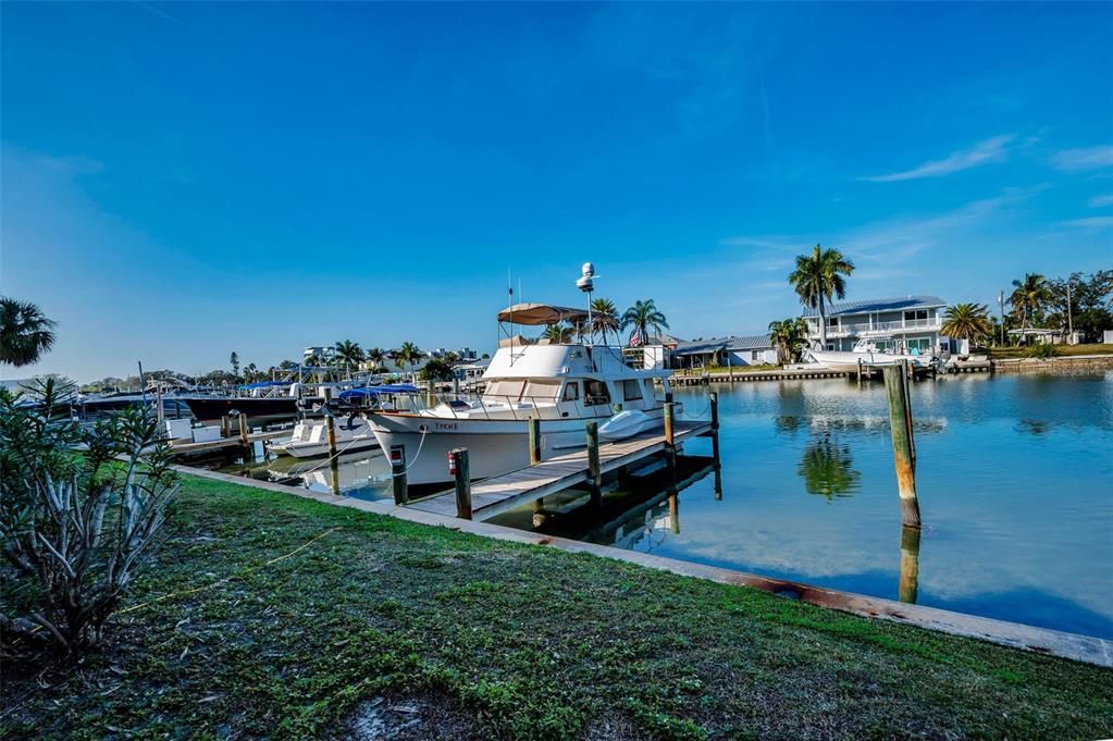 En Venta: $425,000 (3 camas, 2 baños, 1390 Pies cuadrados)