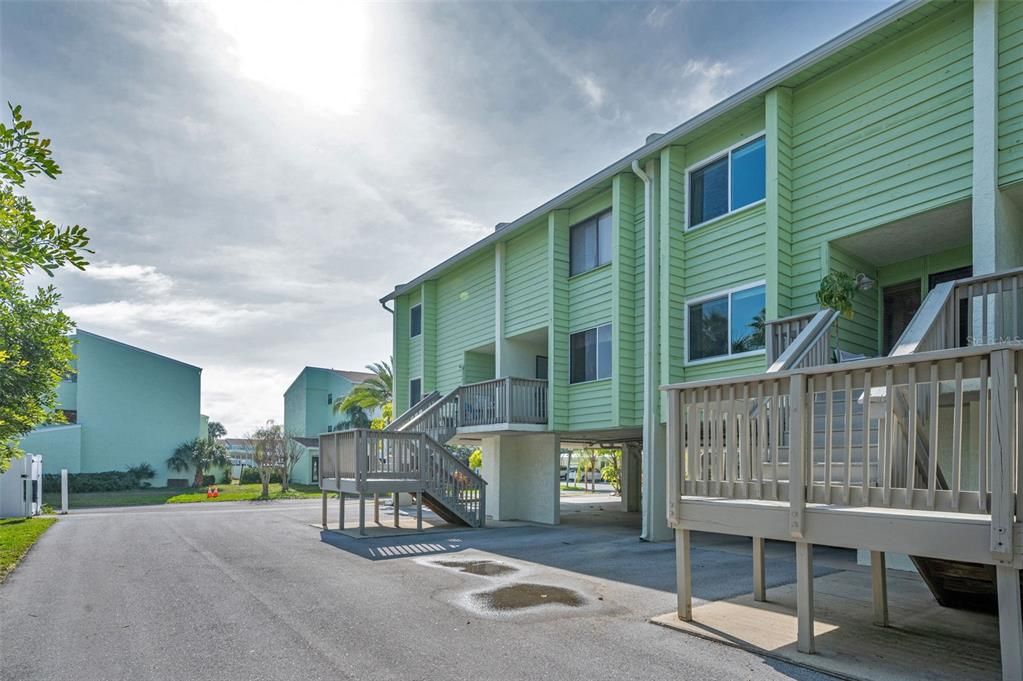 En Venta: $425,000 (3 camas, 2 baños, 1390 Pies cuadrados)