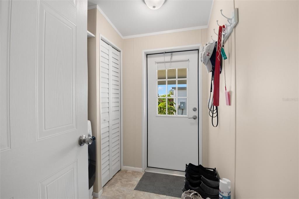 En Venta: $229,000 (2 camas, 2 baños, 1080 Pies cuadrados)