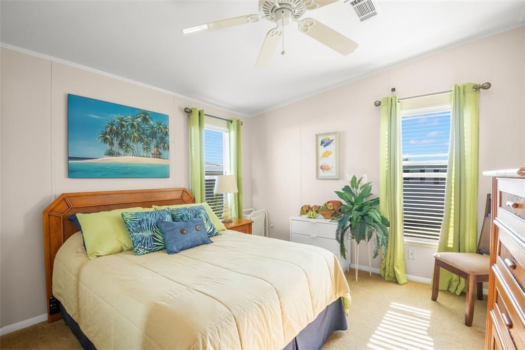 En Venta: $229,000 (2 camas, 2 baños, 1080 Pies cuadrados)