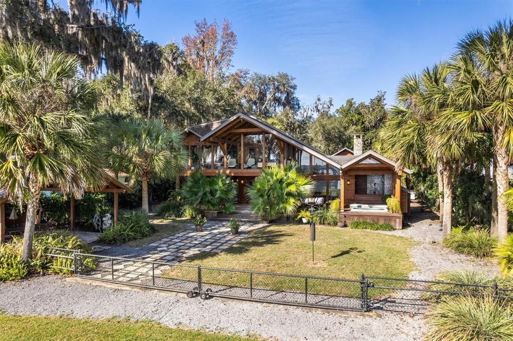 En Venta: $1,589,000 (3 camas, 2 baños, 3608 Pies cuadrados)