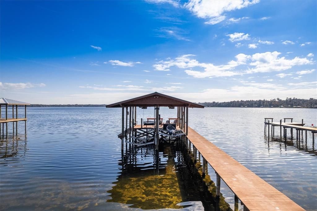 En Venta: $1,589,000 (3 camas, 2 baños, 3608 Pies cuadrados)