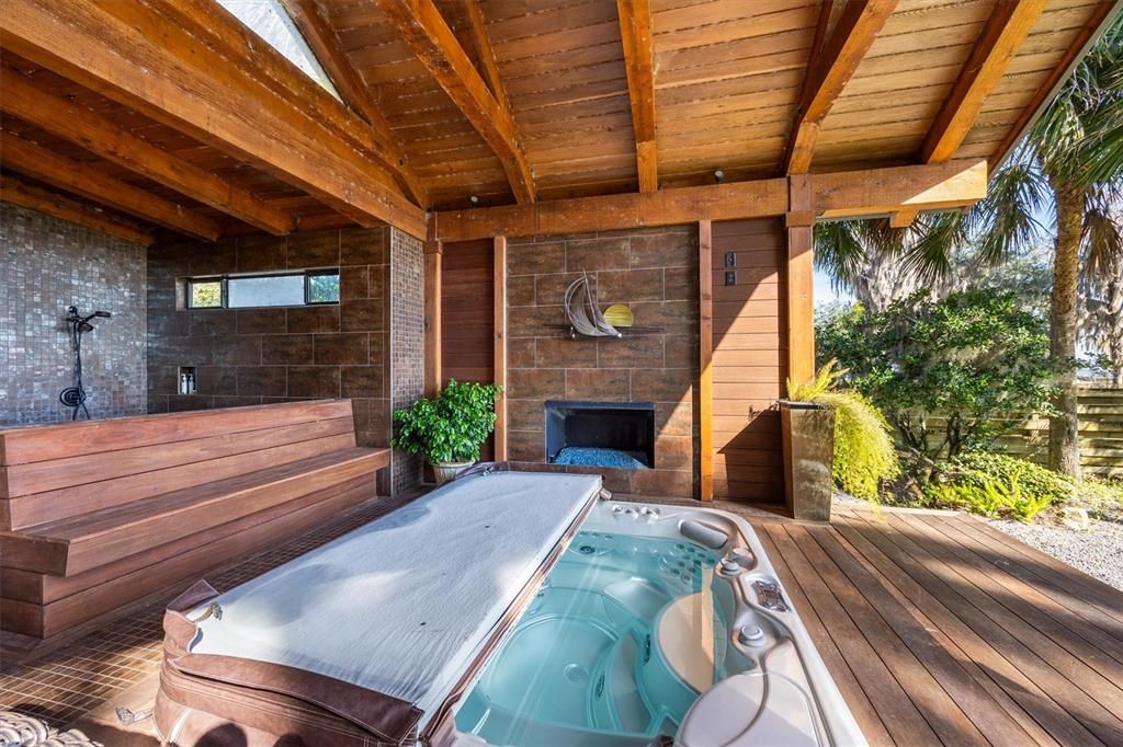 En Venta: $1,589,000 (3 camas, 2 baños, 3608 Pies cuadrados)