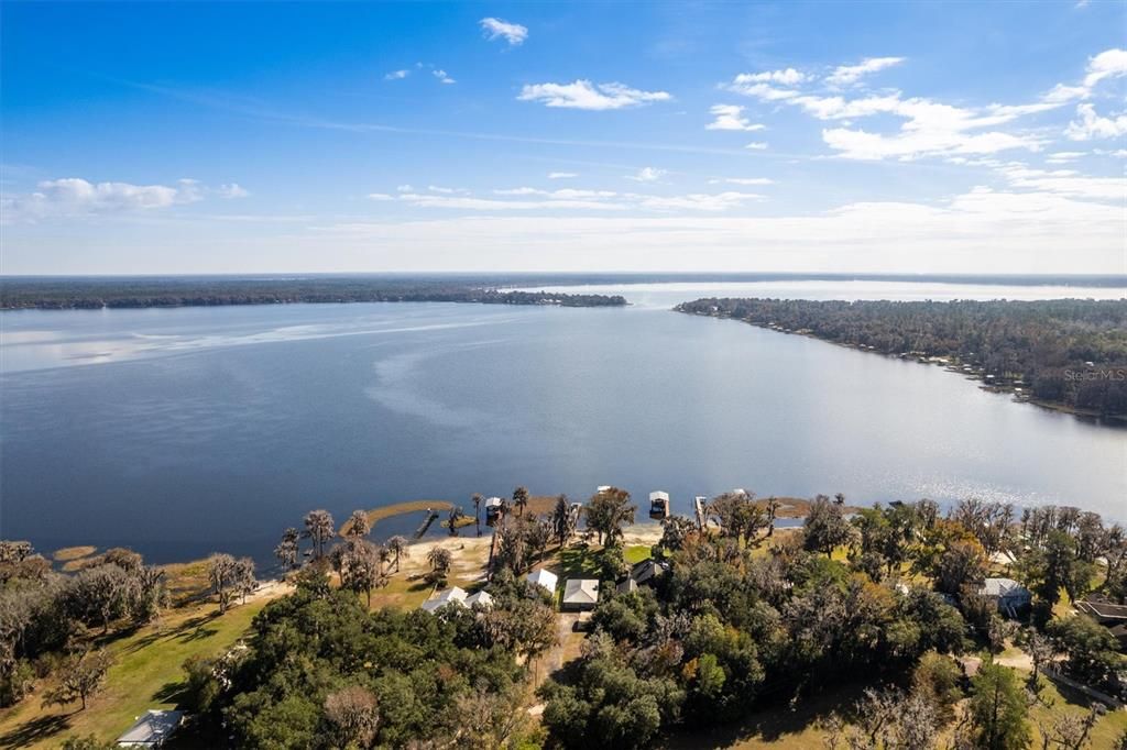 En Venta: $1,589,000 (3 camas, 2 baños, 3608 Pies cuadrados)