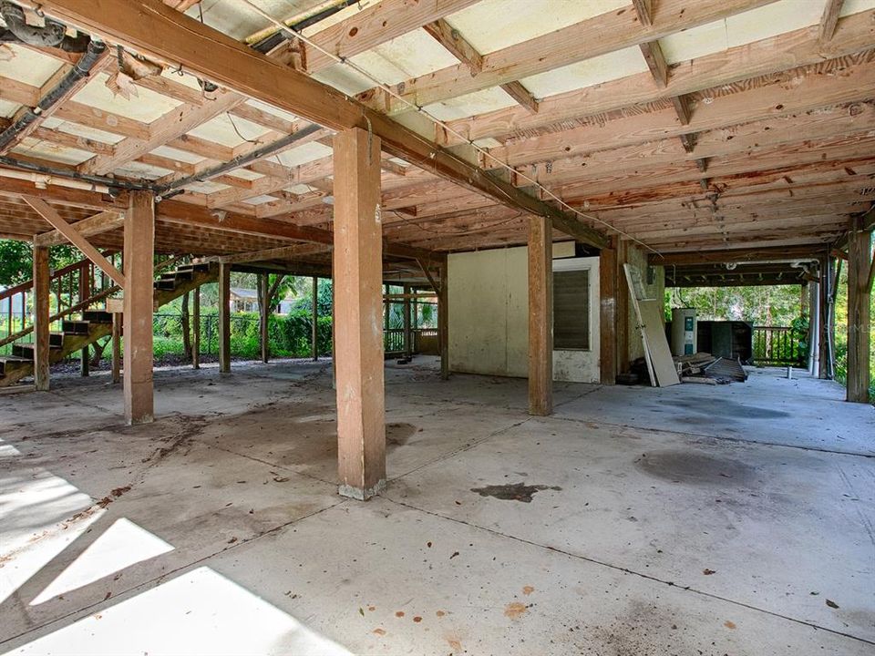 For Sale: $185,000 (3 beds, 2 baths, 930 Square Feet)