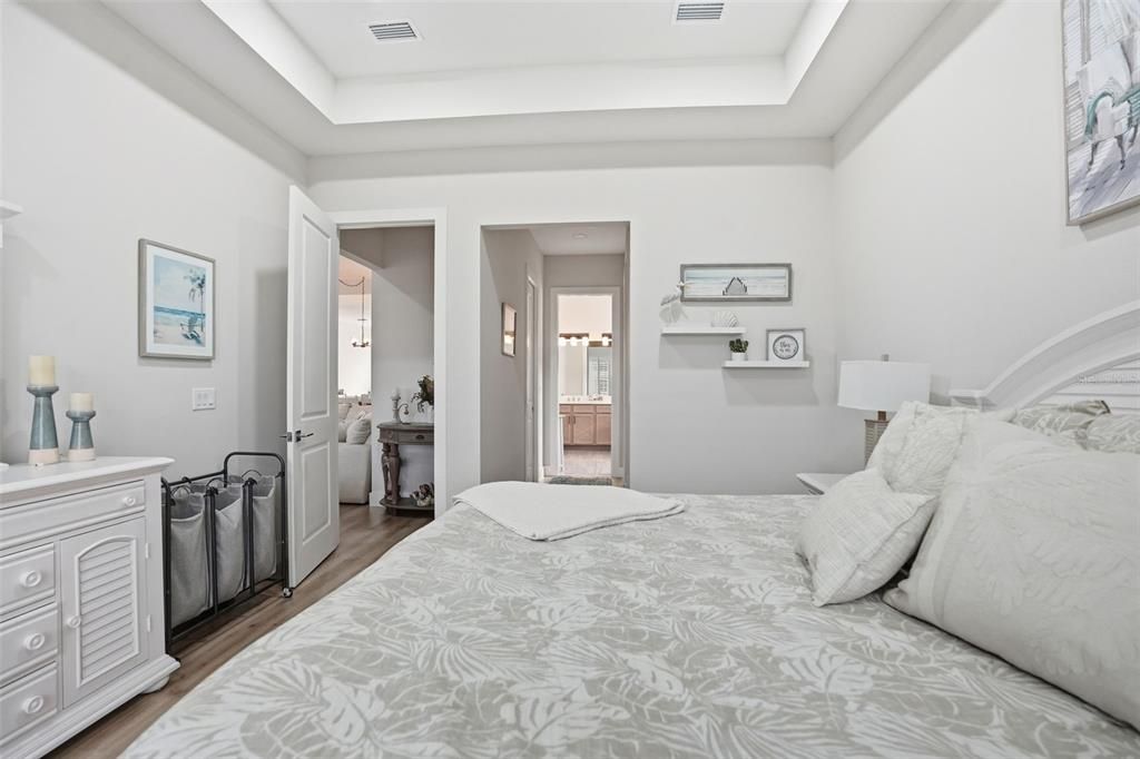 На продажу: $459,000 (3 спален, 2 ванн, 2064 Квадратных фут)