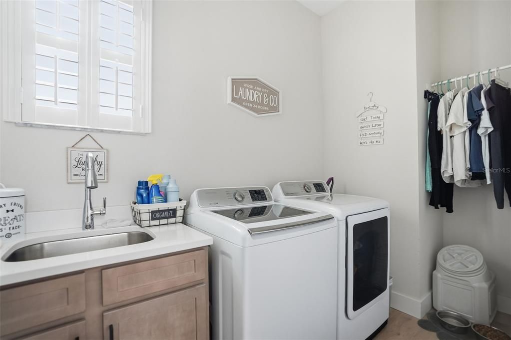 На продажу: $459,000 (3 спален, 2 ванн, 2064 Квадратных фут)