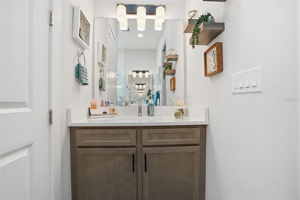 На продажу: $459,000 (3 спален, 2 ванн, 2064 Квадратных фут)