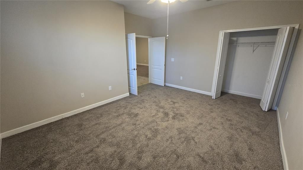 На продажу: $439,000 (5 спален, 3 ванн, 2988 Квадратных фут)