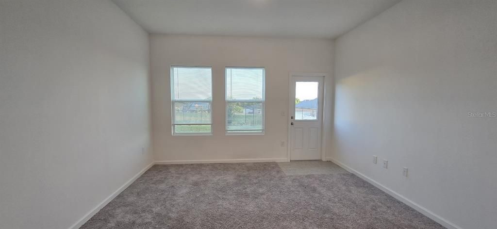 待售: $280,000 (3 贝兹, 2 浴室, 1420 平方英尺)