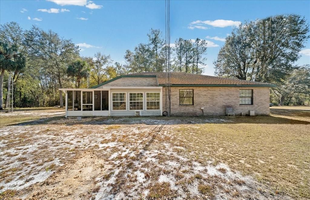 На продажу: $575,000 (3 спален, 2 ванн, 1680 Квадратных фут)