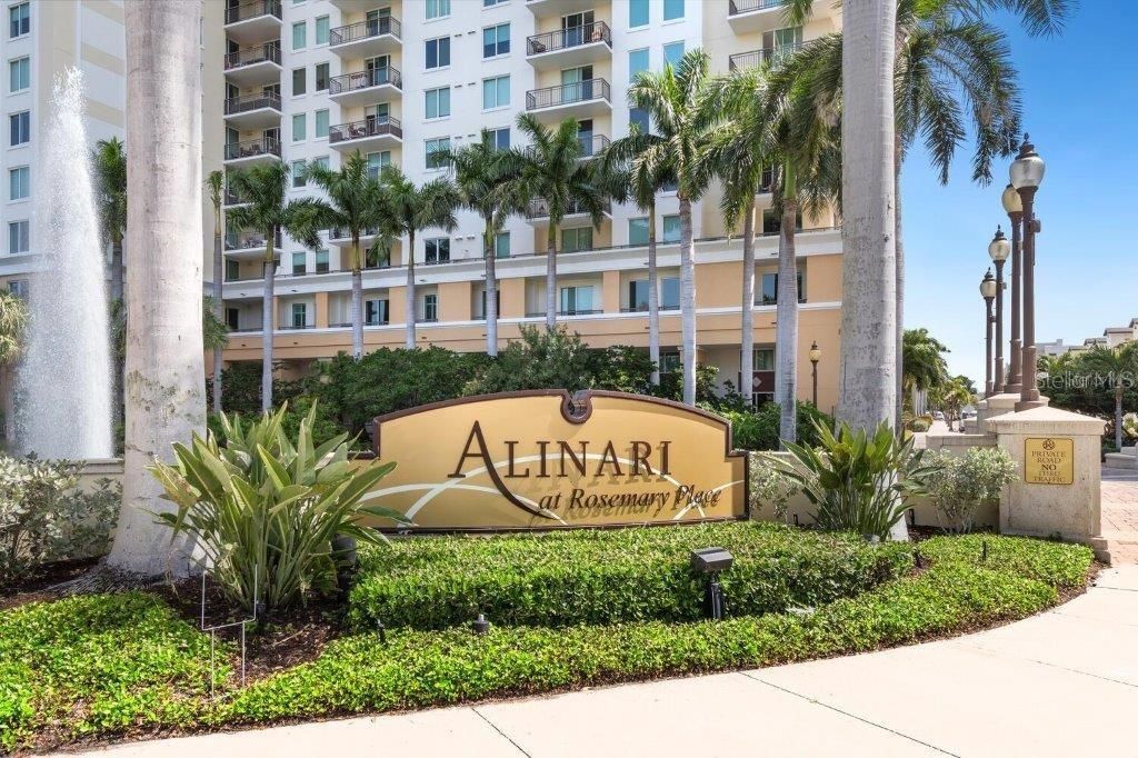 待售: $545,000 (1 贝兹, 1 浴室, 1070 平方英尺)