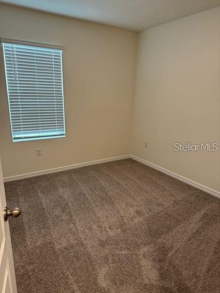 For Rent: $2,400 (4 beds, 2 baths, 1700 Square Feet)