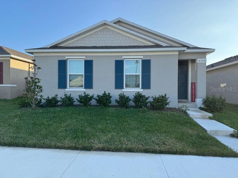 For Rent: $2,400 (4 beds, 2 baths, 1700 Square Feet)