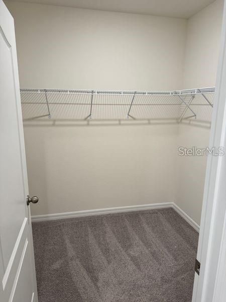 For Rent: $2,400 (4 beds, 2 baths, 1700 Square Feet)